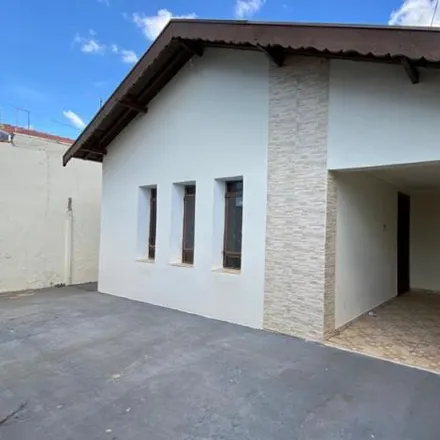 Buy this 3 bed house on Rua Rio de Janeiro in Pirassununga, Pirassununga - SP