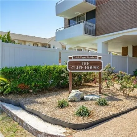 Buy this 2 bed condo on 715 S Upper Broadway St Apt 404 in Corpus Christi, Texas