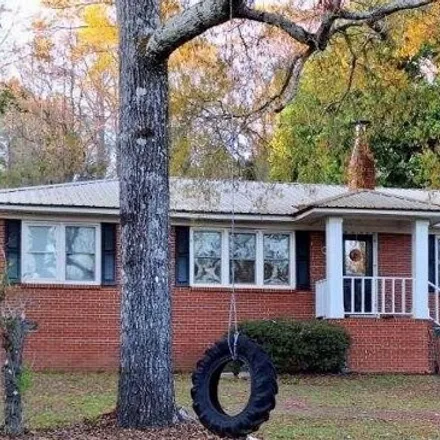 Buy this 3 bed house on US 441;GA 29 in Laurens County, GA 32101