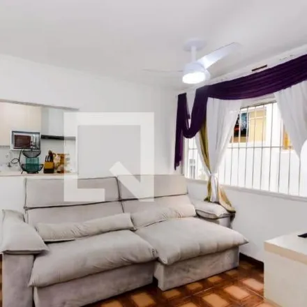 Buy this 2 bed apartment on Rua Freire de Andrade in Jardim Vila Galvão, Guarulhos - SP