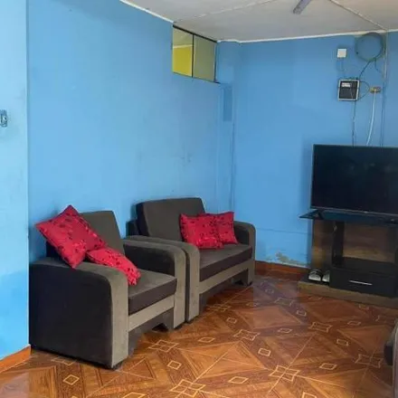 Buy this 3 bed house on Avenida José Carlos Mariátegui in San Juan de Lurigancho, Lima Metropolitan Area 15423