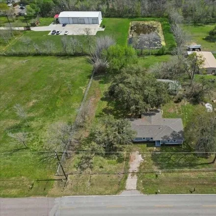 Image 3 - 13084 Hatfield Road, Brookside Village, Brazoria County, TX 77581, USA - House for sale