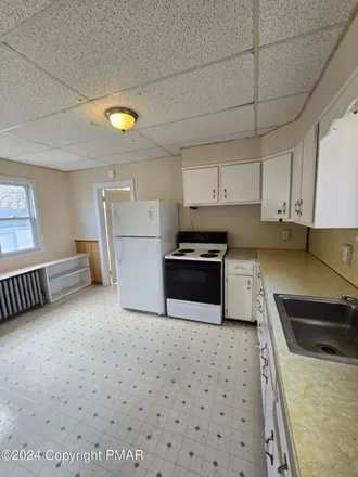 Image 5 - Berkheimer Tax Administrator, 50 North 7th Street, Uttsville, Bangor, PA 18013, USA - Apartment for rent