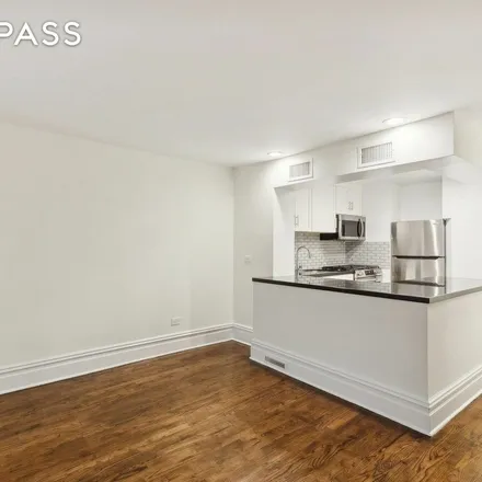 Image 4 - 128 East 65th Street, New York, NY 10065, USA - Townhouse for rent