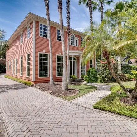 Buy this 5 bed house on 817 Antonette Ave in Winter Park, Florida