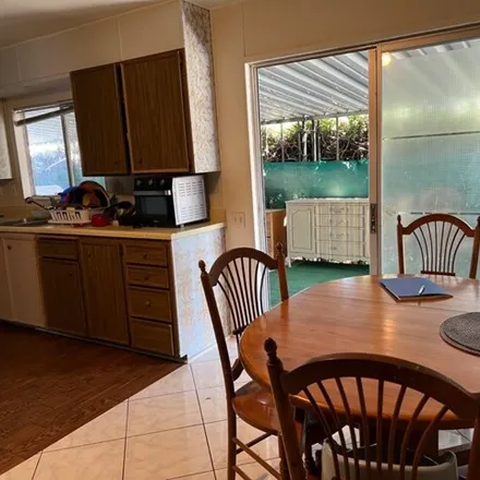 Image 3 - West Voyagers Cove Circle, Ceres, CA 95319, USA - Apartment for sale