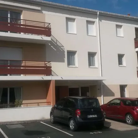 Image 1 - Square Habitat, Rue Henri Delahaye, 44120 Vertou, France - Apartment for rent