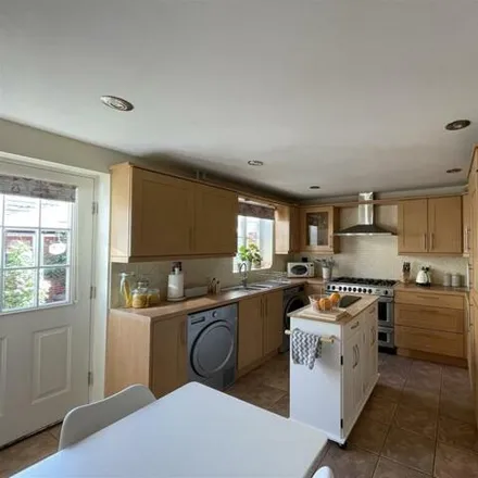 Image 6 - Second Crossing Road, Tewkesbury, GL20 7TQ, United Kingdom - Townhouse for sale