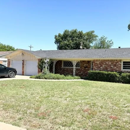 Buy this 3 bed house on 3964 43rd Street in Lubbock, TX 79413