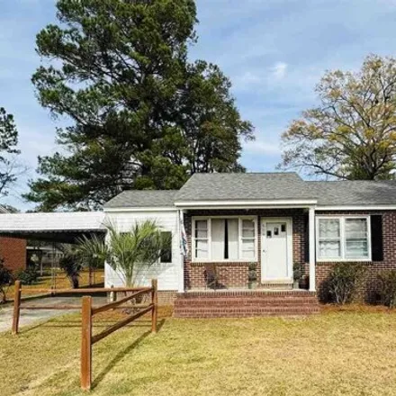 Buy this 3 bed house on 504 West Mullins Street in Marion, SC 29571