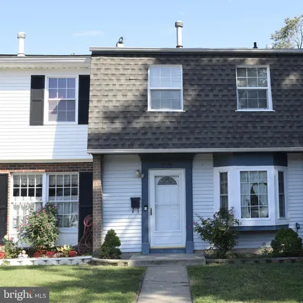 Buy this 3 bed townhouse on 14798 Tamarac Place in Featherstone, Woodbridge