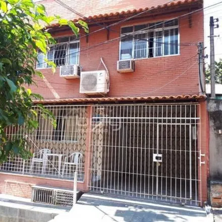Buy this 2 bed house on Travessa Alberto Souza in Paraíso, São Gonçalo - RJ