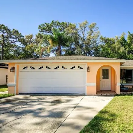 Buy this 4 bed house on 23696 Forest View Drive in Pasco County, FL 34639