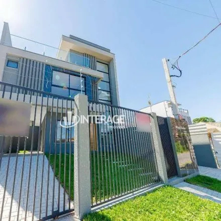 Buy this 3 bed house on Rua José Wosch Sobrinho 220 in Tingui, Curitiba - PR