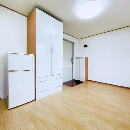 Image 4 - 서울특별시 마포구 연남동 487-108 - Apartment for rent