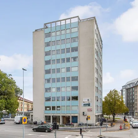 Rent this 3 bed apartment on Nya Tanneforsvägen 13 in 582 52 Linköping, Sweden