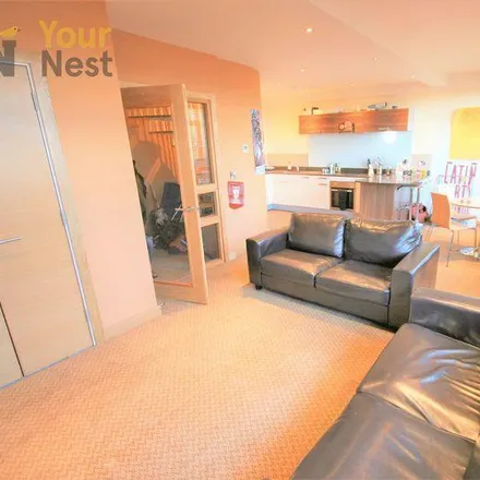 Image 2 - Trio, 44-46 North Lane, Leeds, LS6 3HU, United Kingdom - Apartment for rent