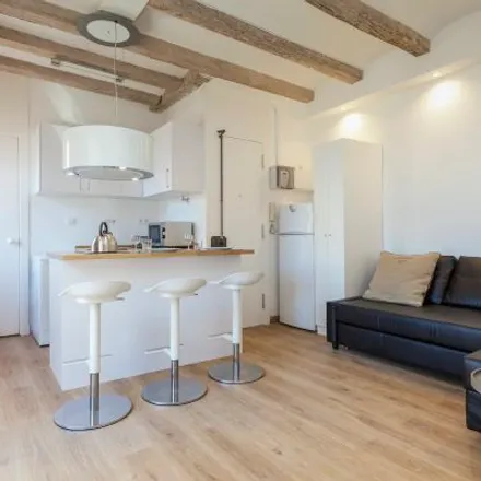 Rent this 2 bed apartment on Carrer dels Safareigs in 08001 Barcelona, Spain