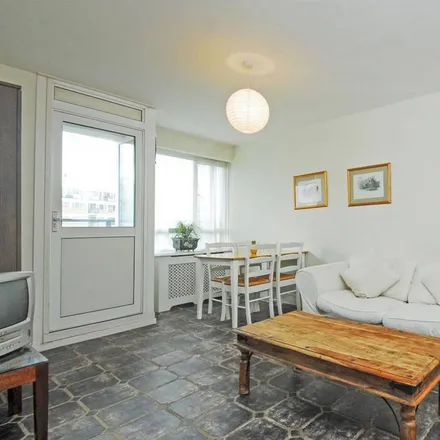 Rent this 2 bed apartment on Gilbert House in Lupus Street, London