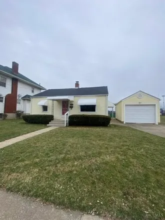 Buy this 2 bed house on 1099 South Main Street in Middletown, OH 45044