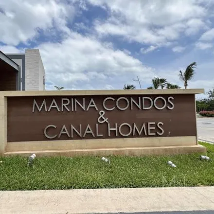 Rent this 3 bed townhouse on Avenida Puerto Cancún in 77059 Cancún, ROO
