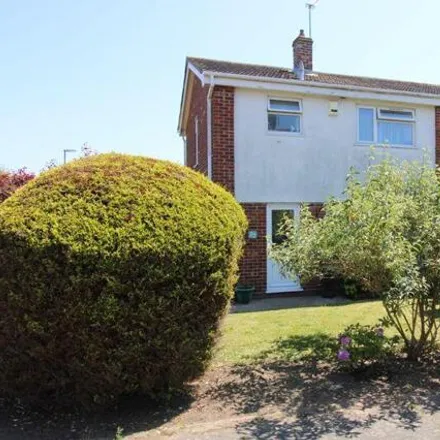 Buy this 3 bed duplex on Mariners Compass in Gorleston-on-Sea, NR31 6TR