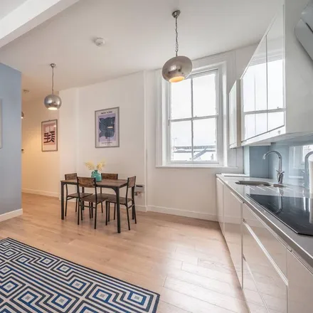 Rent this 1 bed apartment on 9 Belsize Park Mews in London, NW3 5BL