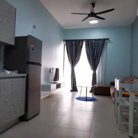 Rent this 2 bed apartment on Honda in Ipoh Road, Sentul