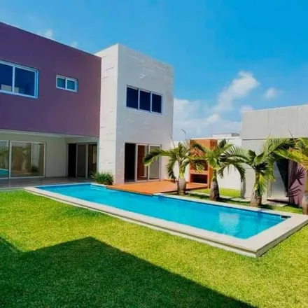 Image 3 - Privada Treinta y Siete, Fraccionamiento Las Palmas, 94297, VER, Mexico - House for sale