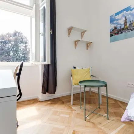 Rent this 3 bed apartment on Štefánikova 4/59 in 150 00 Prague, Czechia