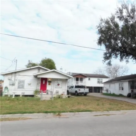 Buy this 3 bed house on 421 Chaparral Street in Alice, TX 78332