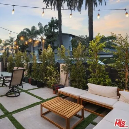 Image 2 - 656 Indiana Ave Apt 3, Venice, California, 90291 - House for rent