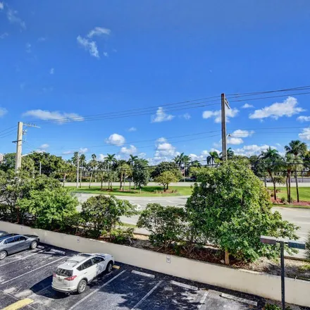 Rent this 2 bed apartment on 93 Southeast 15th Street in Boca Raton, FL 33432