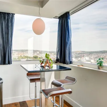 Image 2 - Sussex Heights, Saint Margaret's Place, Brighton, BN1 2FD, United Kingdom - Apartment for rent