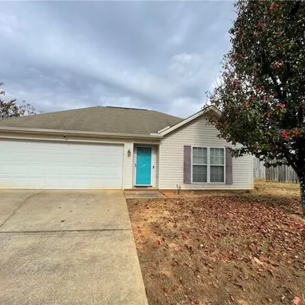 Buy this 2 bed house on 2644 Willow Ridge Way in Tuscaloosa, AL 35405
