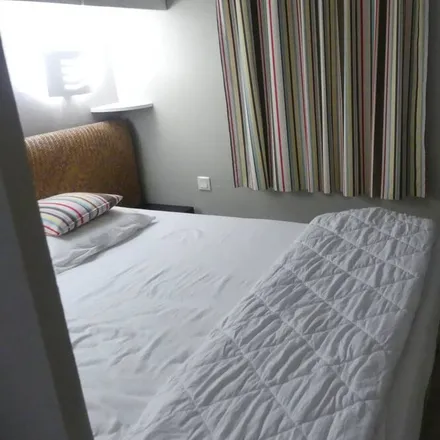 Rent this 1 bed apartment on Église Sainte-Jeanne-d'Arc du Touquet-Paris-Plage in 100 Boulevard Daloz, 62520 Le Touquet-Paris-Plage