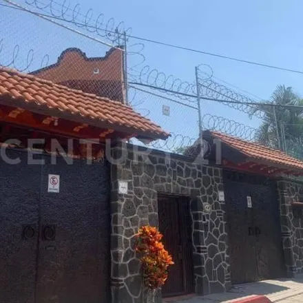 Image 1 - Calle Vicente Guerrero, Fraccionamiento Sumiya, 62460 Cuernavaca, MOR, Mexico - House for sale