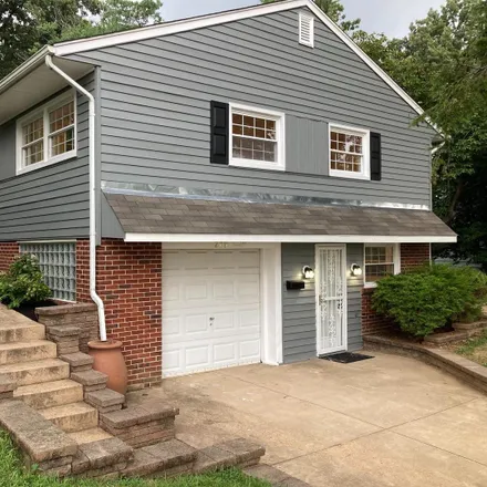 Image 2 - 209 Coronet Drive, Linthicum, Anne Arundel County, MD 21090, USA - House for sale