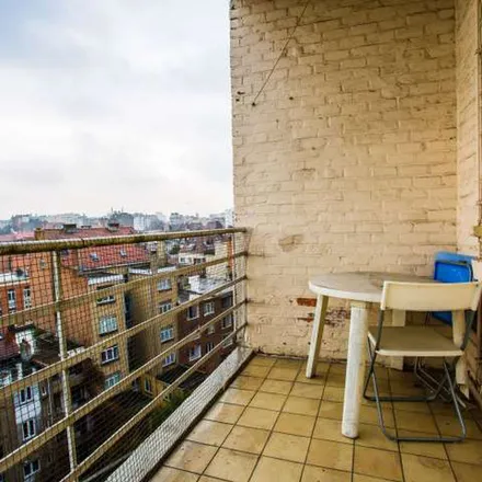 Rent this 3 bed apartment on Rue Paul Hymans - Paul Hymansstraat 13 in 1030 Schaerbeek - Schaarbeek, Belgium