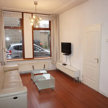 Rent this 2 bed apartment on Prins Mauritsstraat 22B in 3116 GH Schiedam, Netherlands