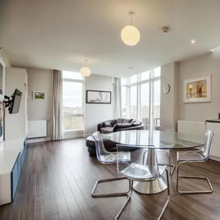 Image 3 - Appleby Court, Adenmore Road, London, SE6 4BN, United Kingdom - Apartment for sale