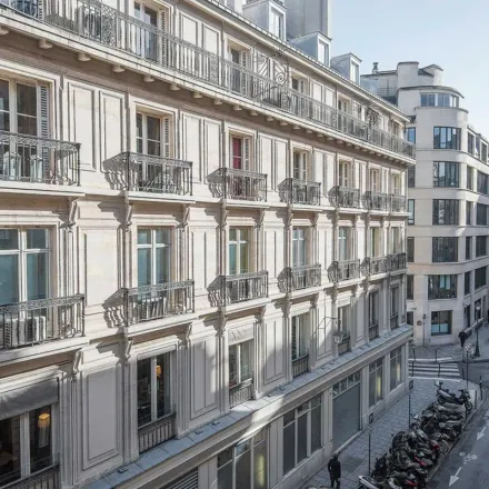 Image 7 - 11 Rue Notre-Dame-des-Victoires, 75002 Paris, France - Apartment for rent