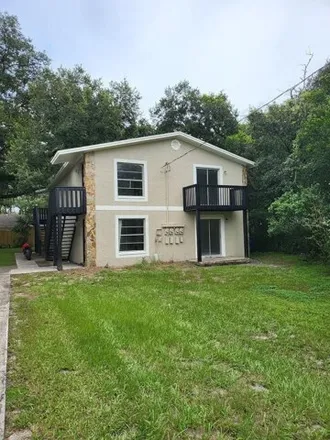 Buy this 8 bed house on Flora Wood Boulevard in Hillsborough County, FL 33646