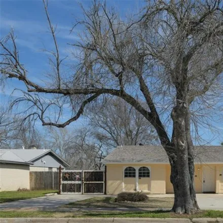 Image 2 - 762 Windsor Drive, Everman, Tarrant County, TX 76140, USA - House for sale