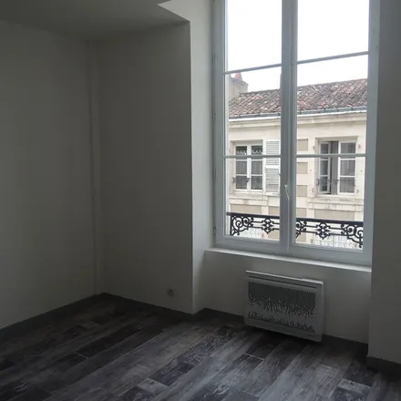 Image 5 - 10 Rue des Lilas, 86180 Buxerolles, France - Apartment for rent