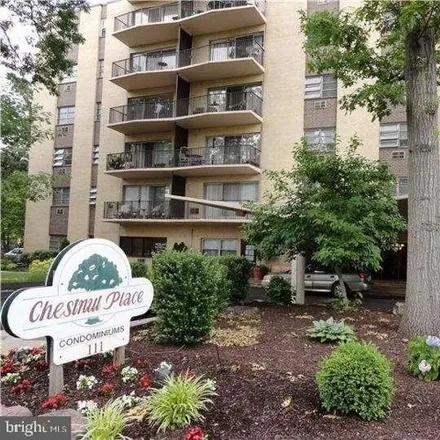 Buy this 1 bed condo on 105 Chestnut Street in Cherry Hill Estates, Cherry Hill Township