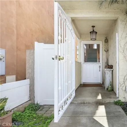 Image 2 - 1628 Lomax Lane, Redondo Beach, CA 90278, USA - House for sale