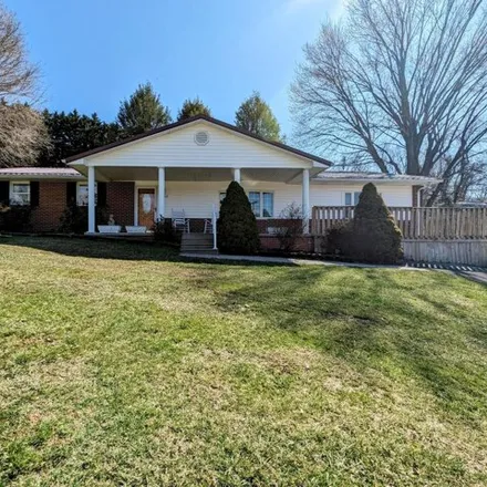 Buy this 3 bed house on 628 Gravely Road in Skyview Estates, Kingsport