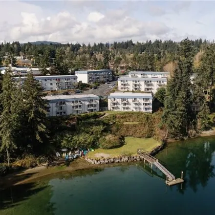 Buy this 2 bed condo on 988 Shorewood Drive in Madrona Point, Bremerton