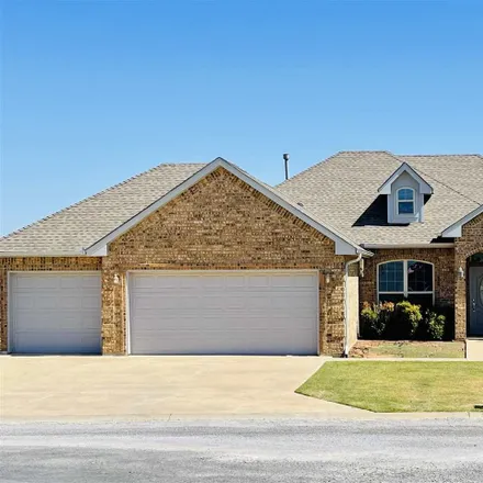 Buy this 3 bed house on 5 Northeast Summerwood Drive in Comanche County, OK 73538